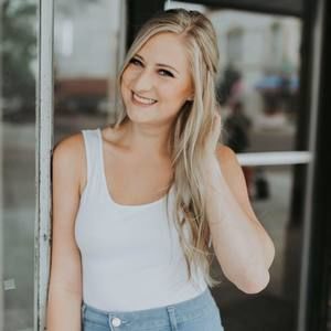 Meet your Posher, Alison